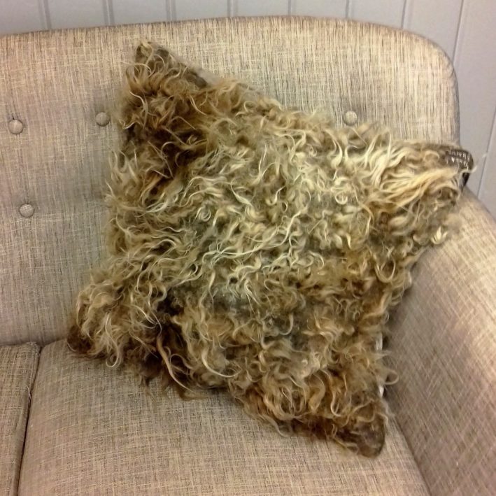 Handmade "vegetarian sheepskin" pillowcase - Image 11