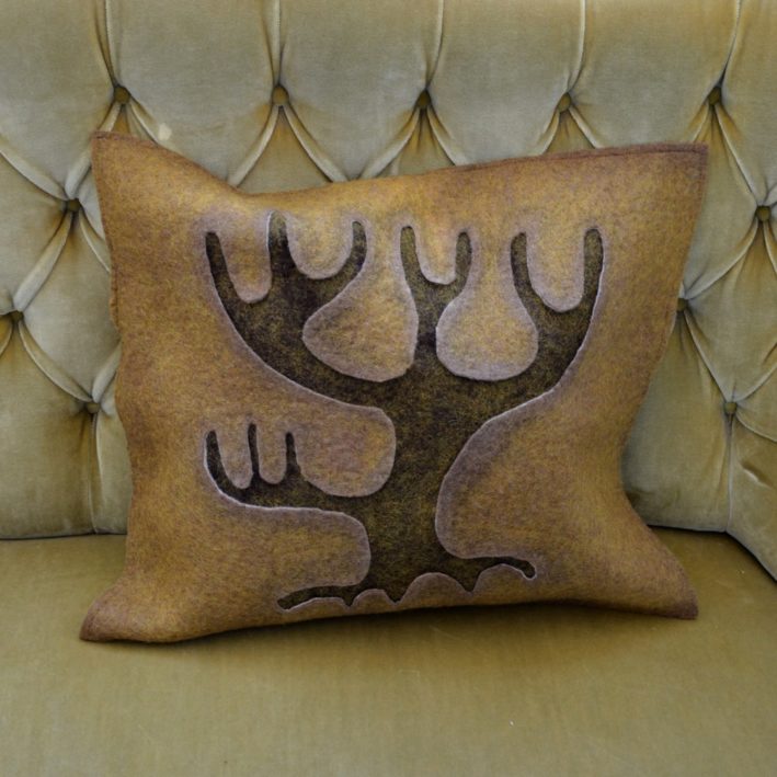 Felting tutorial, How to felt using cutting techniques and carded wool - Image 7