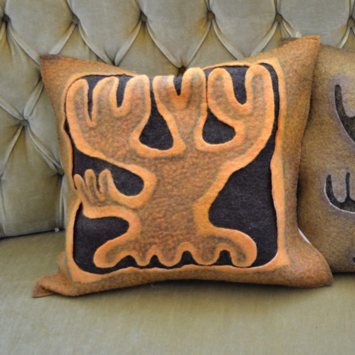 Felting tutorial, How to felt using cutting techniques and carded wool - Image 8
