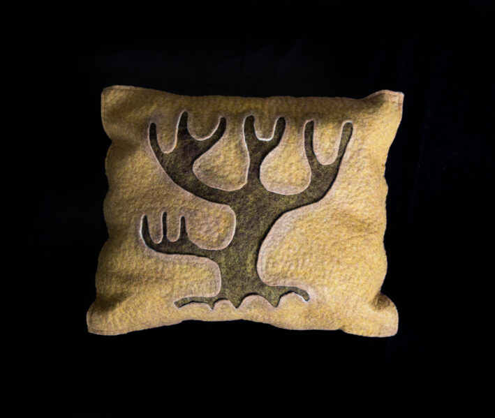 Handmade felted pillowcase - Image 3